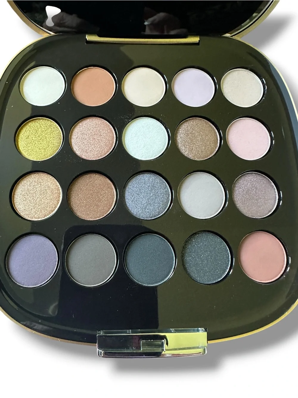 Marc Jacobs Style Eye-Con No. 20 Plush Eyeshadow Palette - NIB COLLECTIBLE - Picture 5 of 5